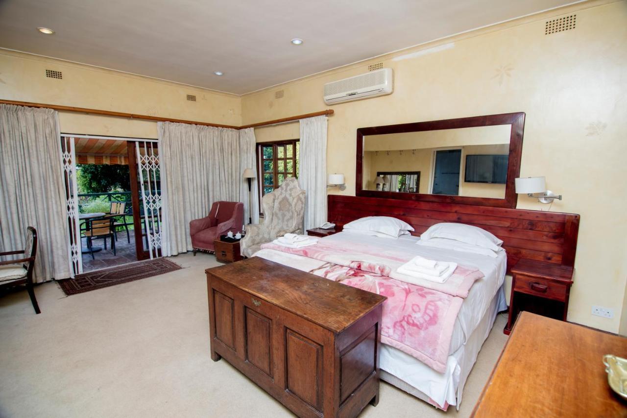 Bed and Breakfast 12 Fleetwood Хараре Екстер'єр фото