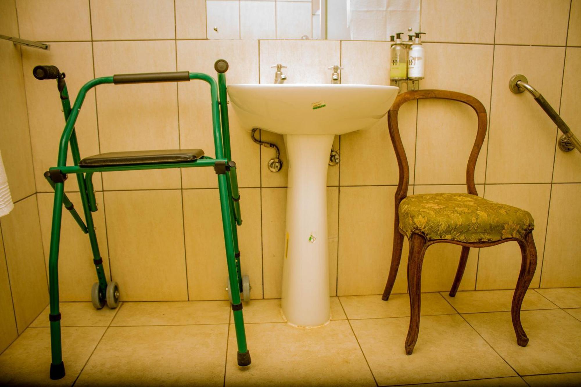 Bed and Breakfast 12 Fleetwood Хараре Екстер'єр фото